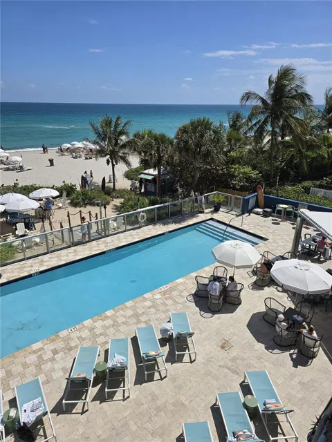17315 Collins Ave #1402