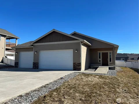 138 Summer Breeze Road