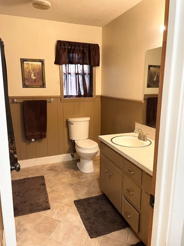807 El Camino Dr Grapeland, TX 75844
