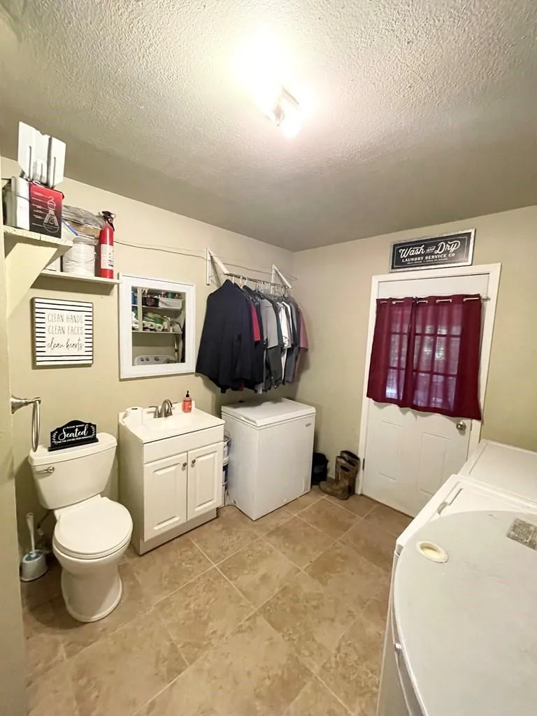 807 El Camino Dr Grapeland, TX 75844