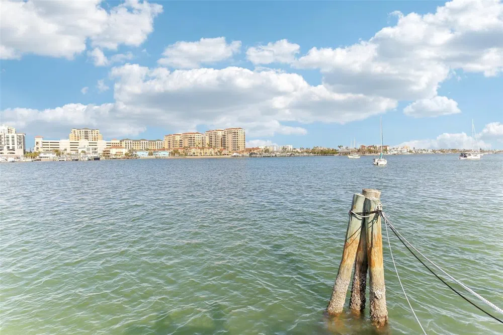 200 WINDWARD PASSAGE #84 Clearwater, FL 33767