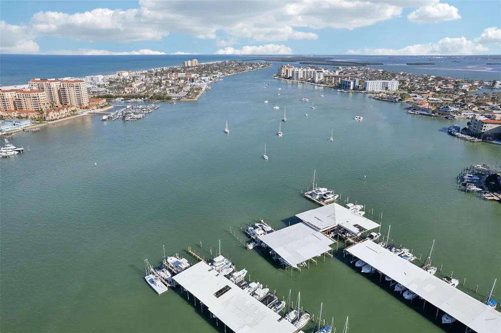 200 WINDWARD PASSAGE #84 Clearwater, FL 33767