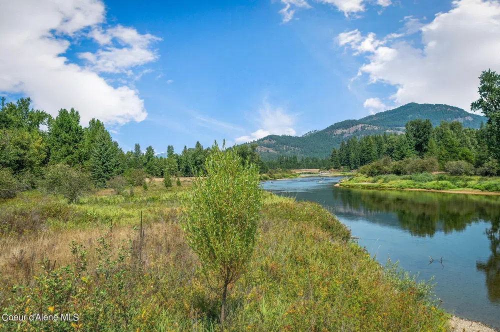 6A Kenny Lane Priest River, ID 83856