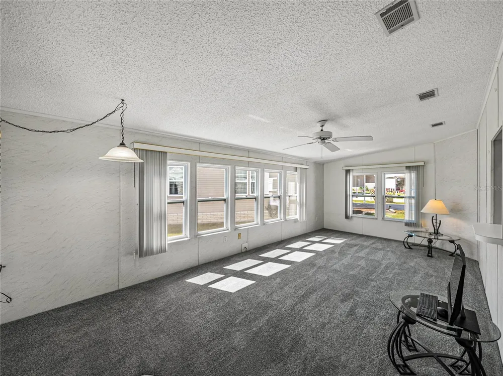 8925 SOUTHSHORE COURT Polk City, FL 33868