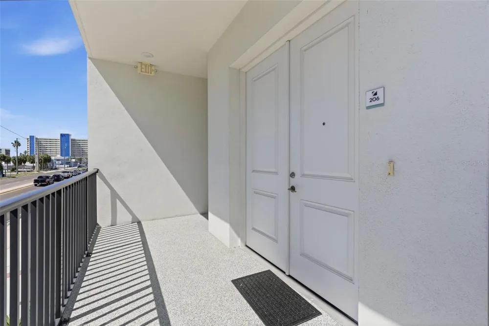 400 150TH AVENUE #206 Madeira Beach, FL 33708