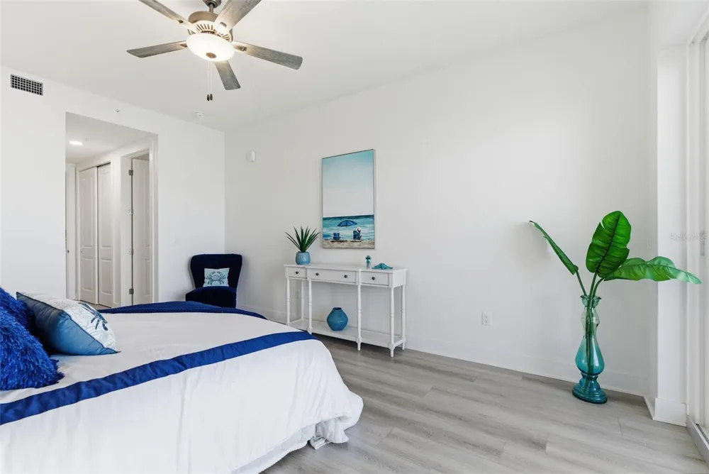 400 150TH AVENUE #206 Madeira Beach, FL 33708