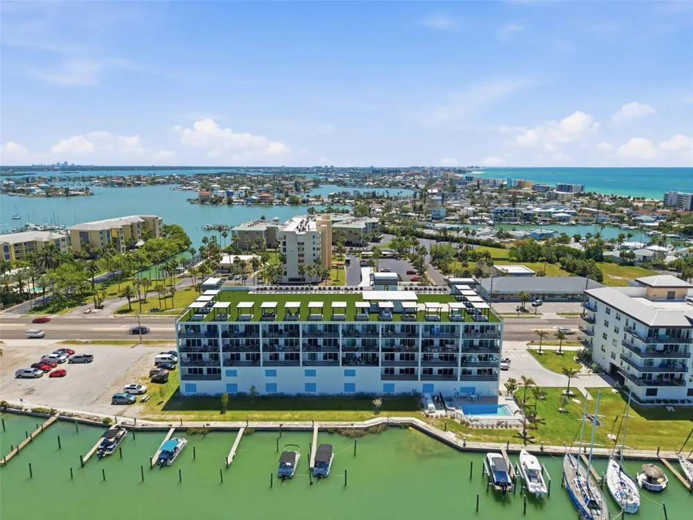 400 150TH AVENUE #206 Madeira Beach, FL 33708