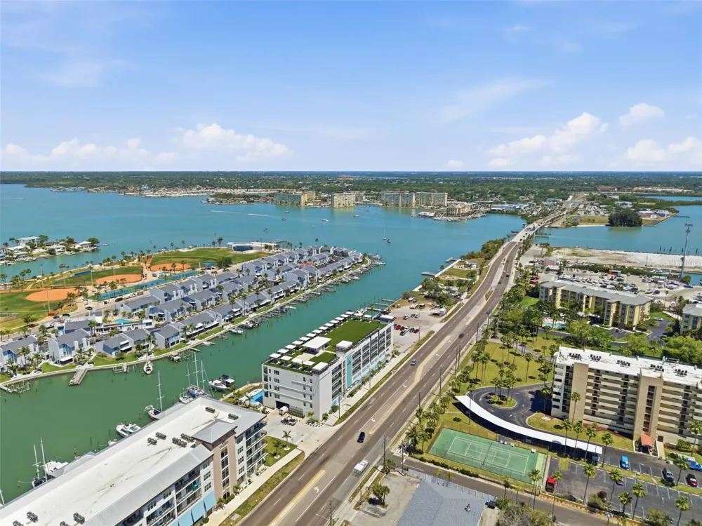 400 150TH AVENUE #206 Madeira Beach, FL 33708