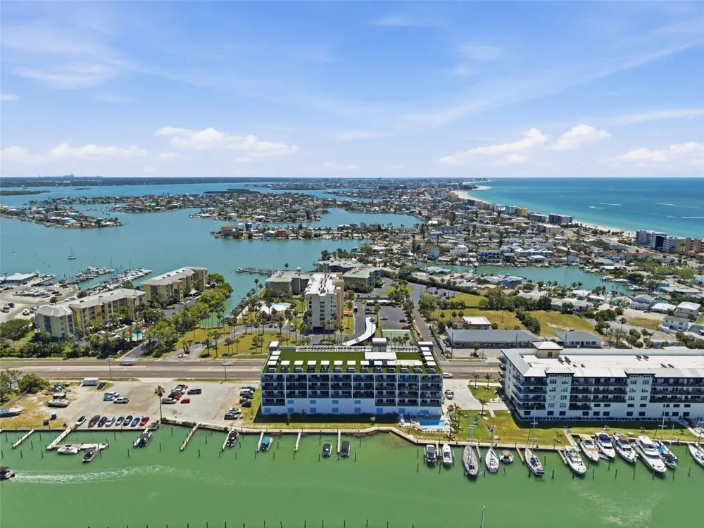 400 150TH AVENUE #206 Madeira Beach, FL 33708