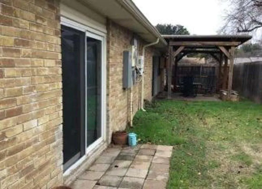 5052 S Colony Boulevard The Colony, TX 75056