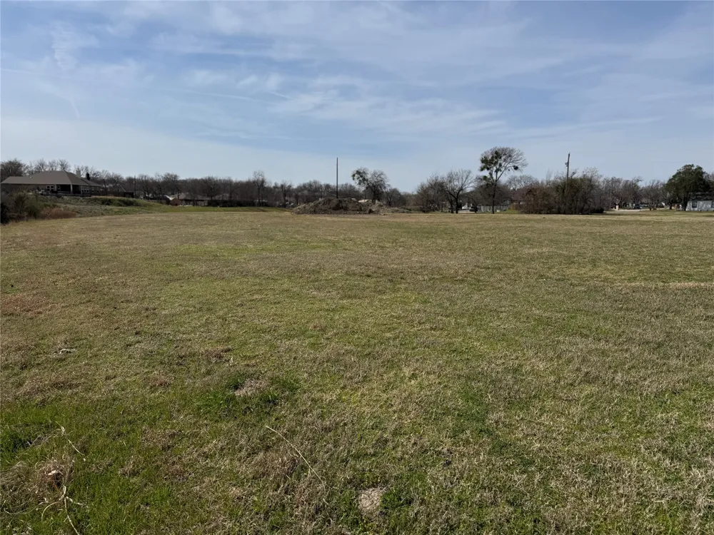 7945 White Settlement Road White Settlement, TX 76108