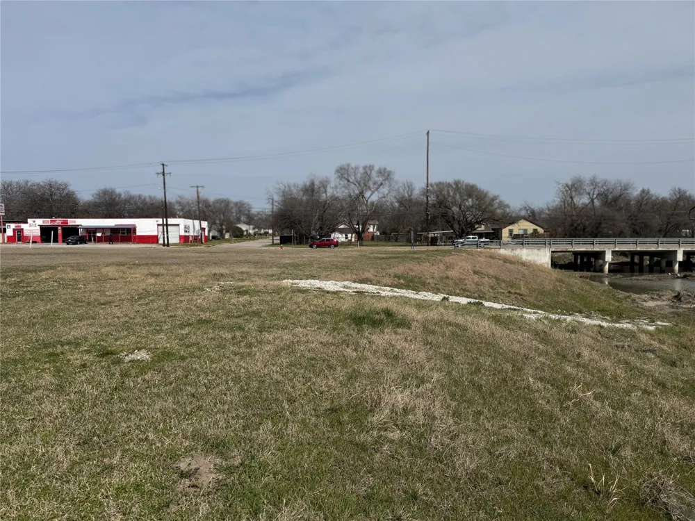 7945 White Settlement Road White Settlement, TX 76108