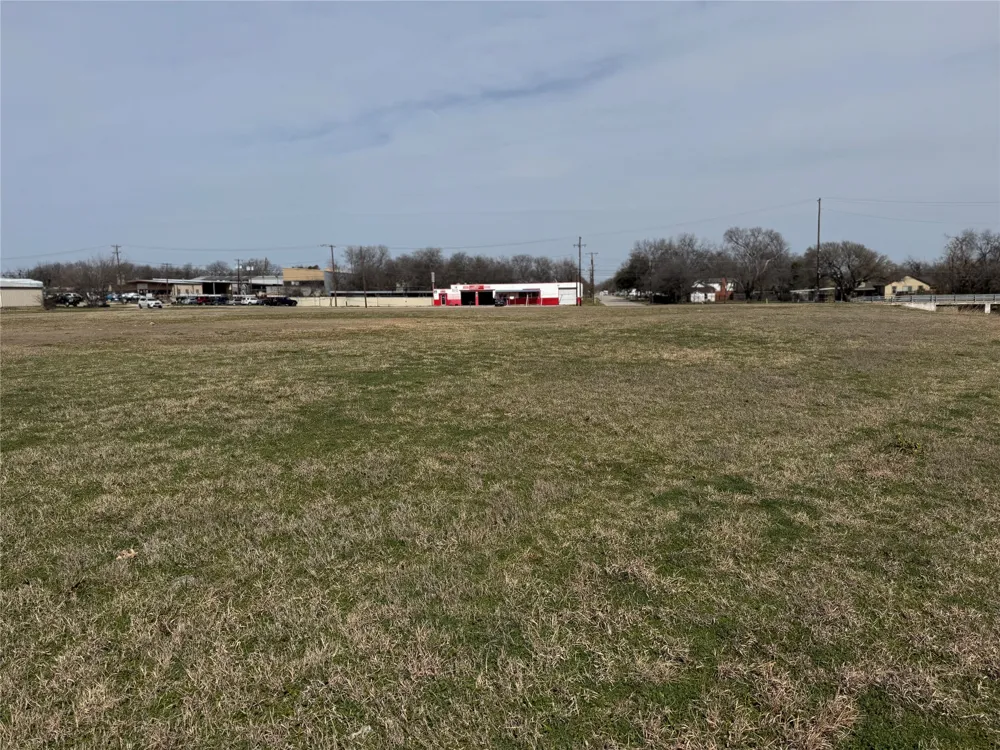7945 White Settlement Road White Settlement, TX 76108