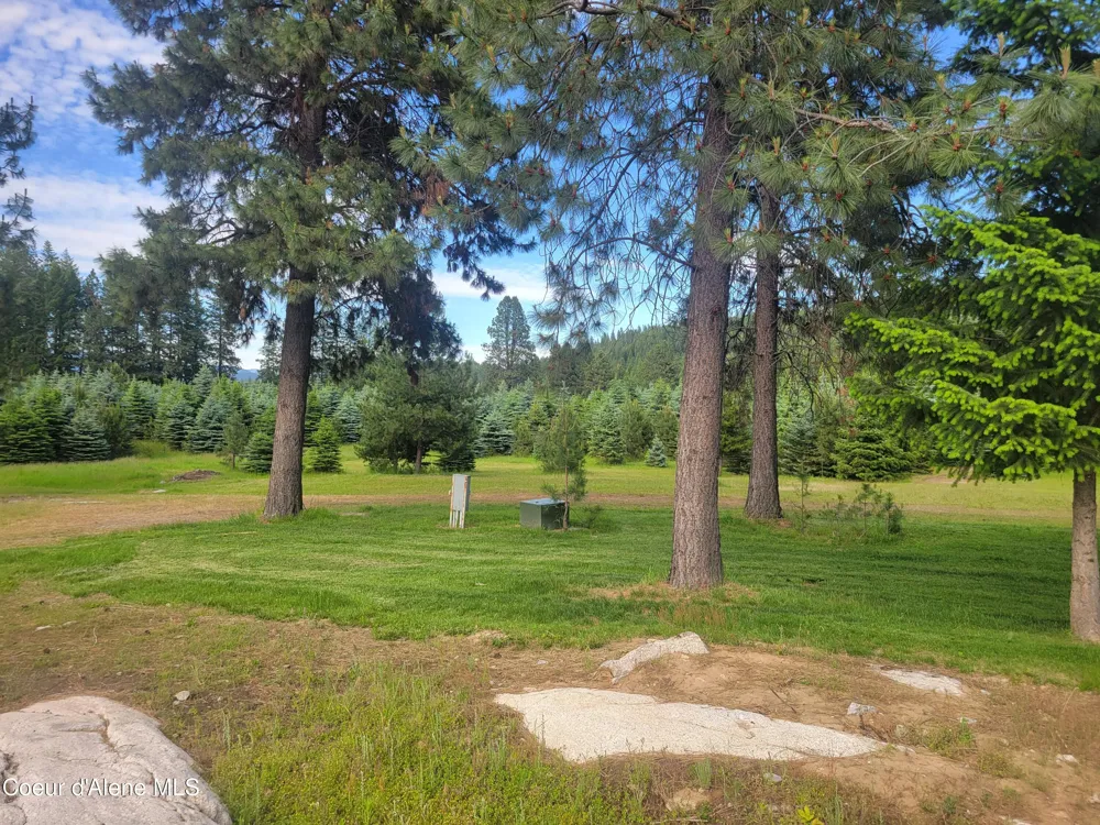 6337 McCall Street Bonners Ferry, ID 83805