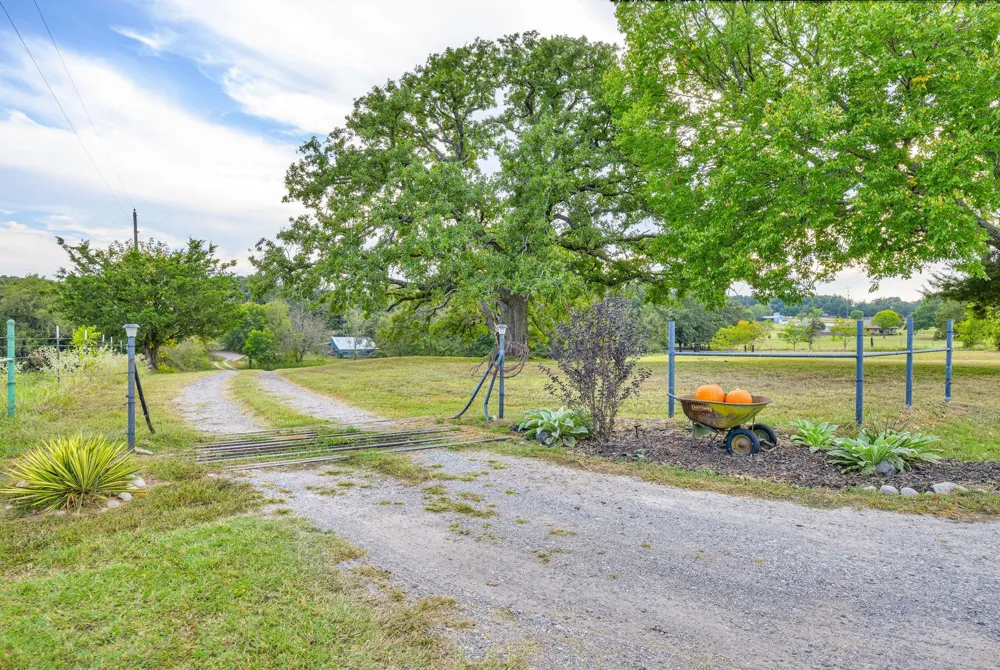 312 Magnus Road Denison, TX 75021