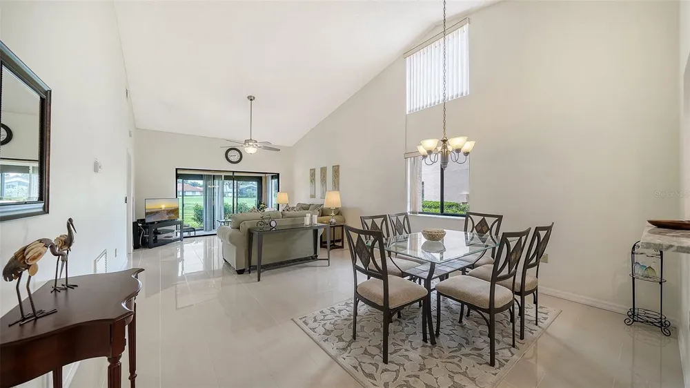 6281 TIMBERLAKE DRIVE #H6 Sarasota, FL 34243