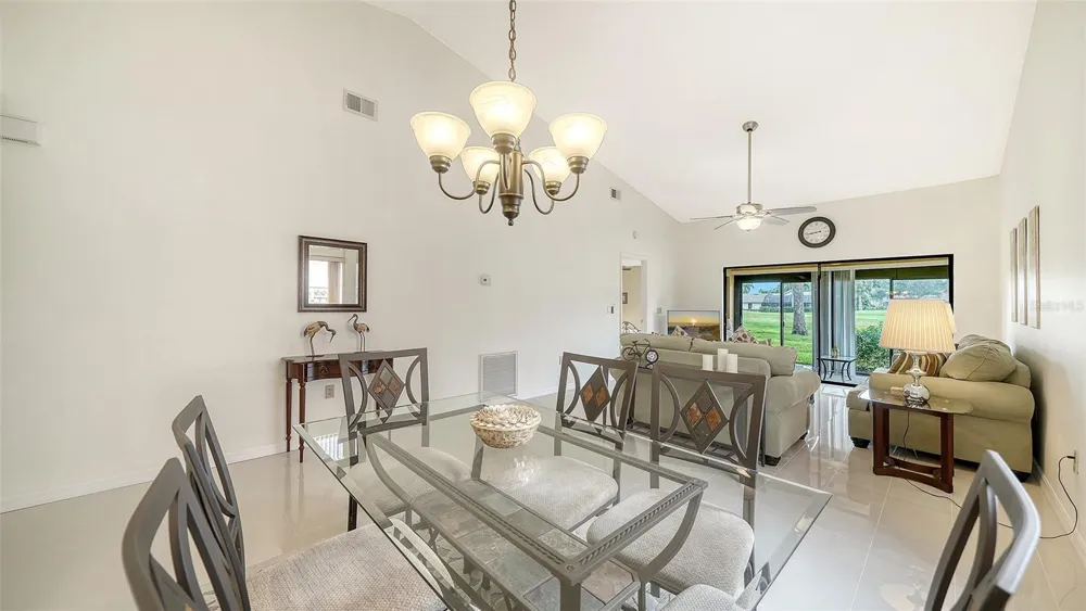 6281 TIMBERLAKE DRIVE #H6 Sarasota, FL 34243