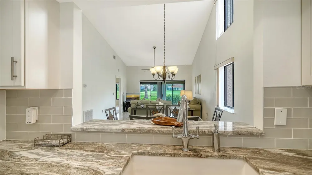 6281 TIMBERLAKE DRIVE #H6 Sarasota, FL 34243