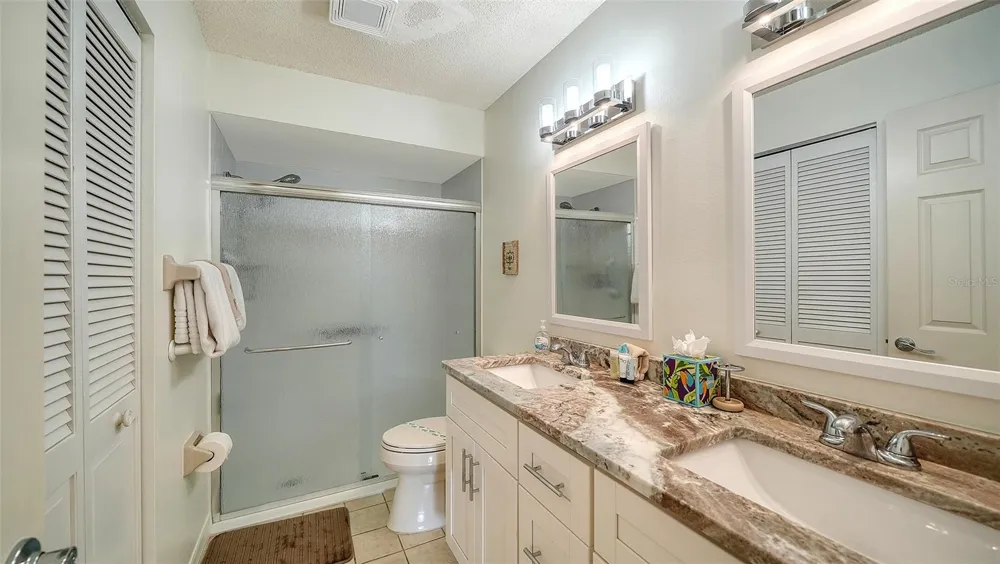 6281 TIMBERLAKE DRIVE #H6 Sarasota, FL 34243