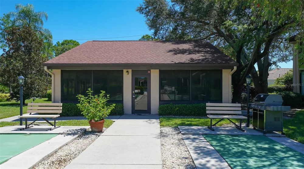 6281 TIMBERLAKE DRIVE #H6 Sarasota, FL 34243