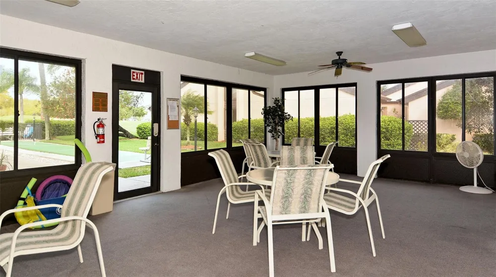 6281 TIMBERLAKE DRIVE #H6 Sarasota, FL 34243