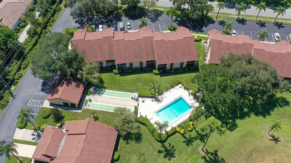 6281 TIMBERLAKE DRIVE #H6 Sarasota, FL 34243