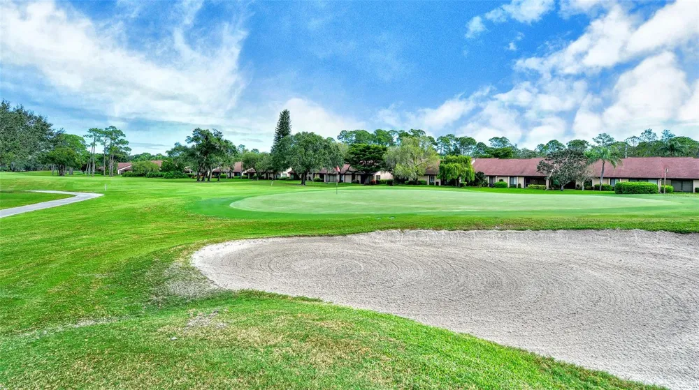 6281 TIMBERLAKE DRIVE #H6 Sarasota, FL 34243