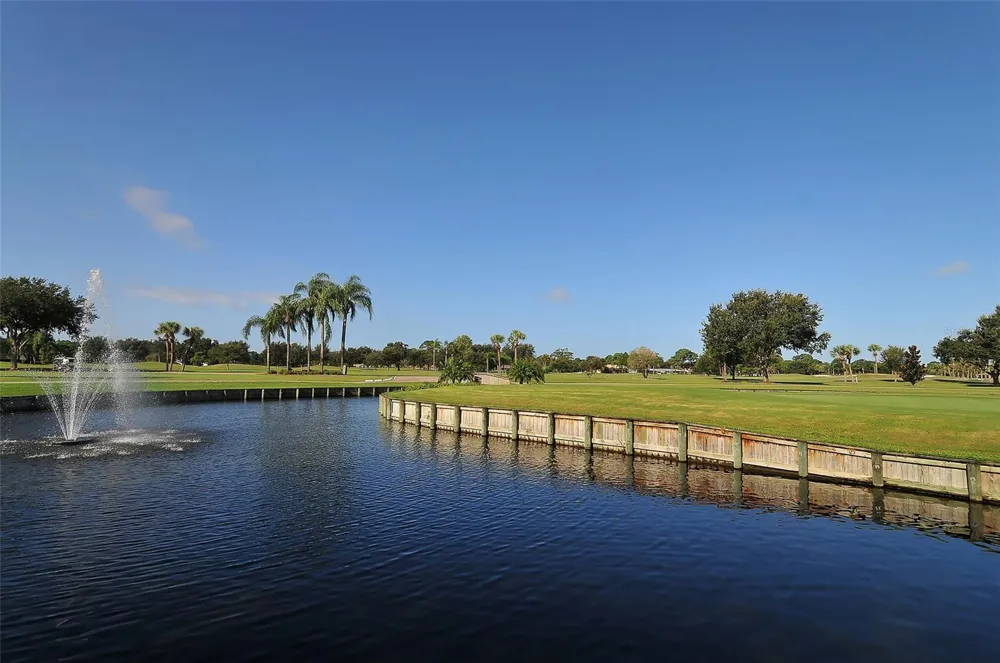 6281 TIMBERLAKE DRIVE #H6 Sarasota, FL 34243