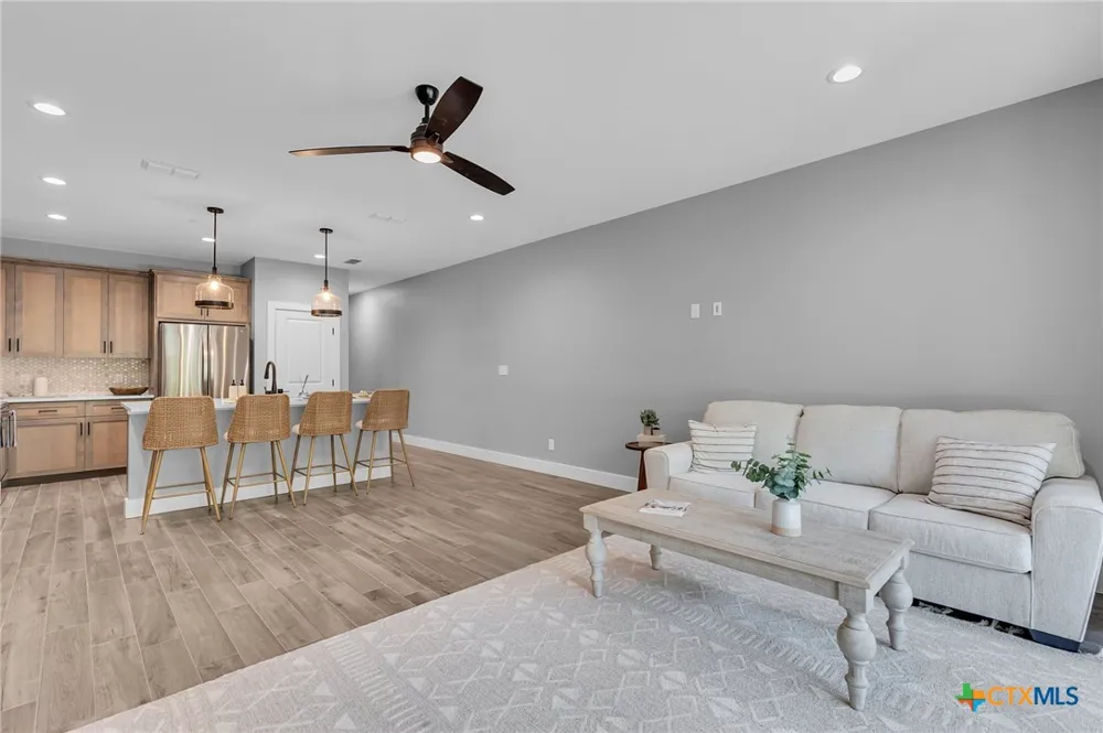 540 River Run #314 New Braunfels, TX 78132