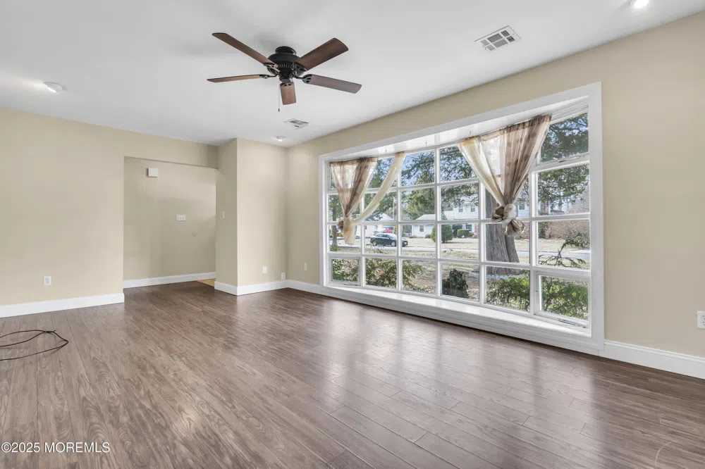 12 Pinehurst Drive Little Egg Harbor, NJ 08087