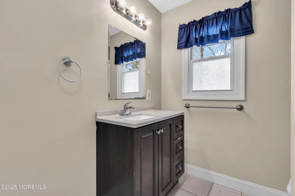 12 Pinehurst Drive Little Egg Harbor, NJ 08087
