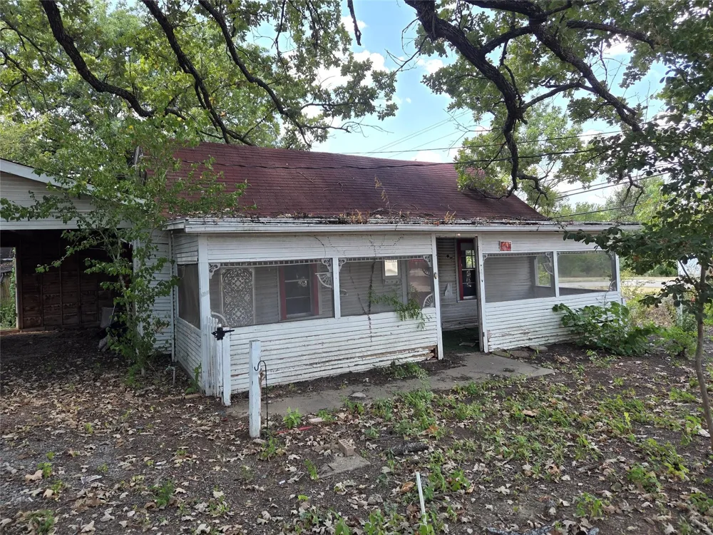 108 Branch Street Bells, TX 75414