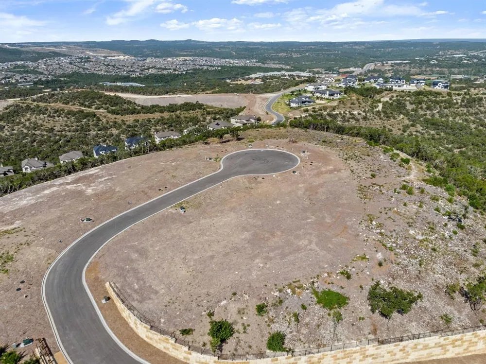 115 Montana Del Oro Way Lakeway, TX 78738