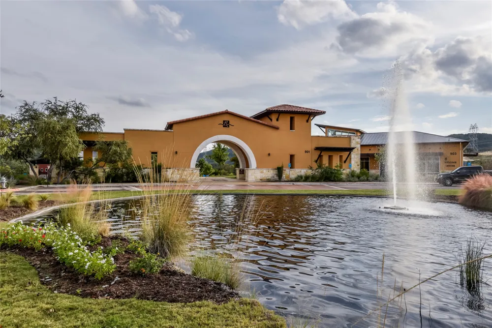 115 Montana Del Oro Way Lakeway, TX 78738