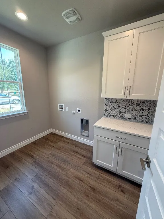 107 Preston Trail Meadowlakes, TX 78654