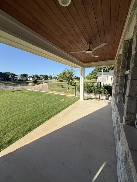 107 Preston Trail Meadowlakes, TX 78654