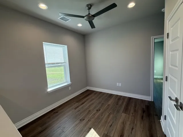 107 Preston Trail Meadowlakes, TX 78654
