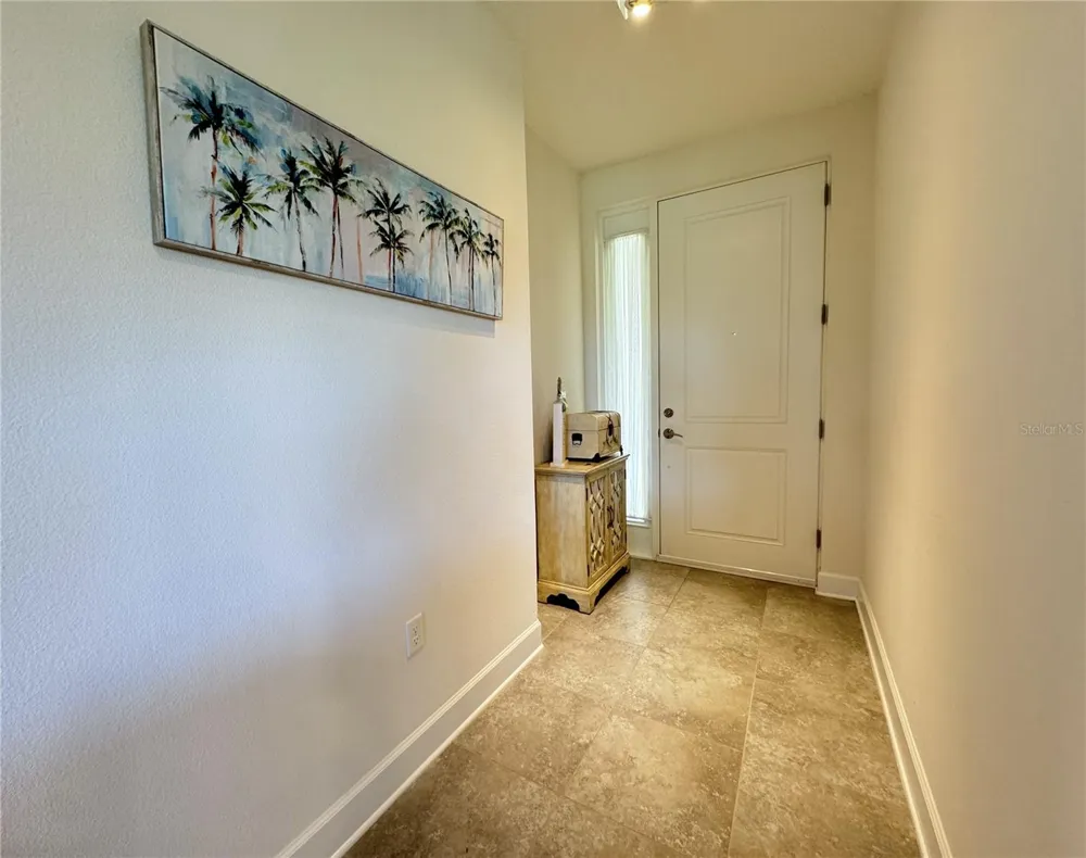 7710 34TH AVENUE W #202 Bradenton, FL 34209