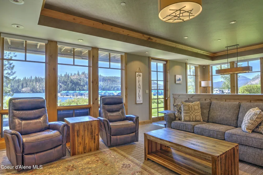 651 Dover Bay Parkway #102 Dover, ID 83825