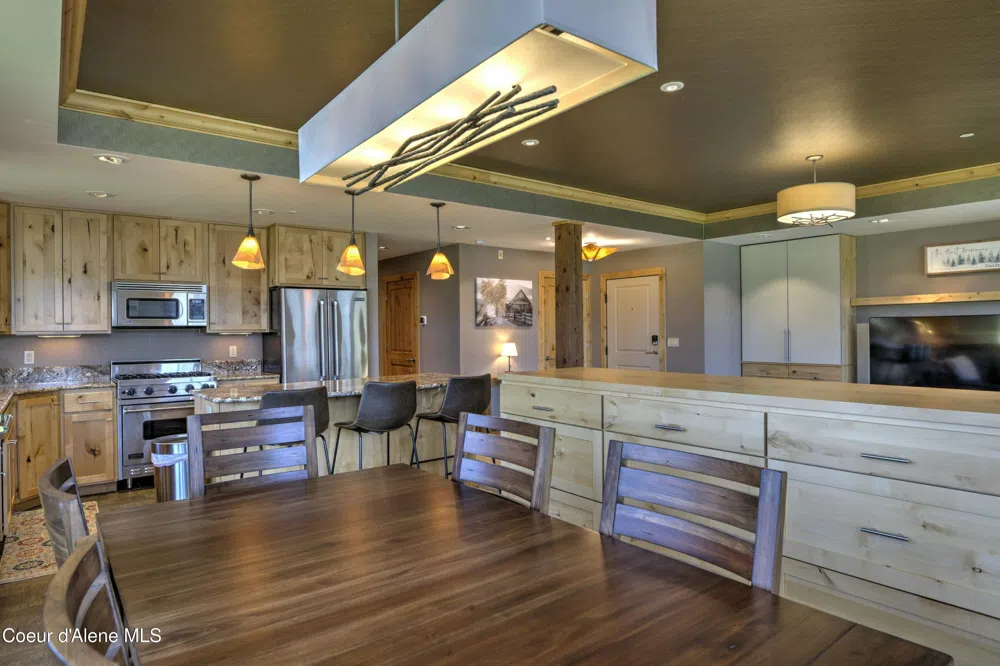 651 Dover Bay Parkway #102 Dover, ID 83825