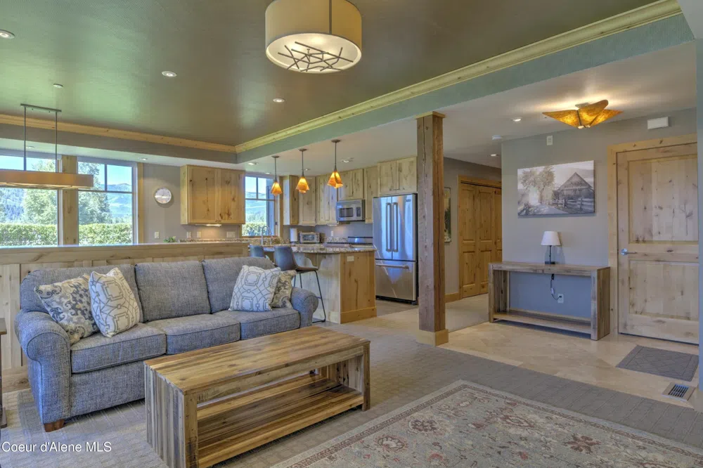 651 Dover Bay Parkway #102 Dover, ID 83825