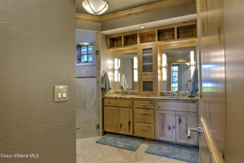 651 Dover Bay Parkway #102 Dover, ID 83825