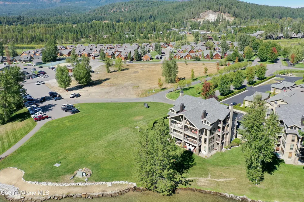 651 Dover Bay Parkway #102 Dover, ID 83825