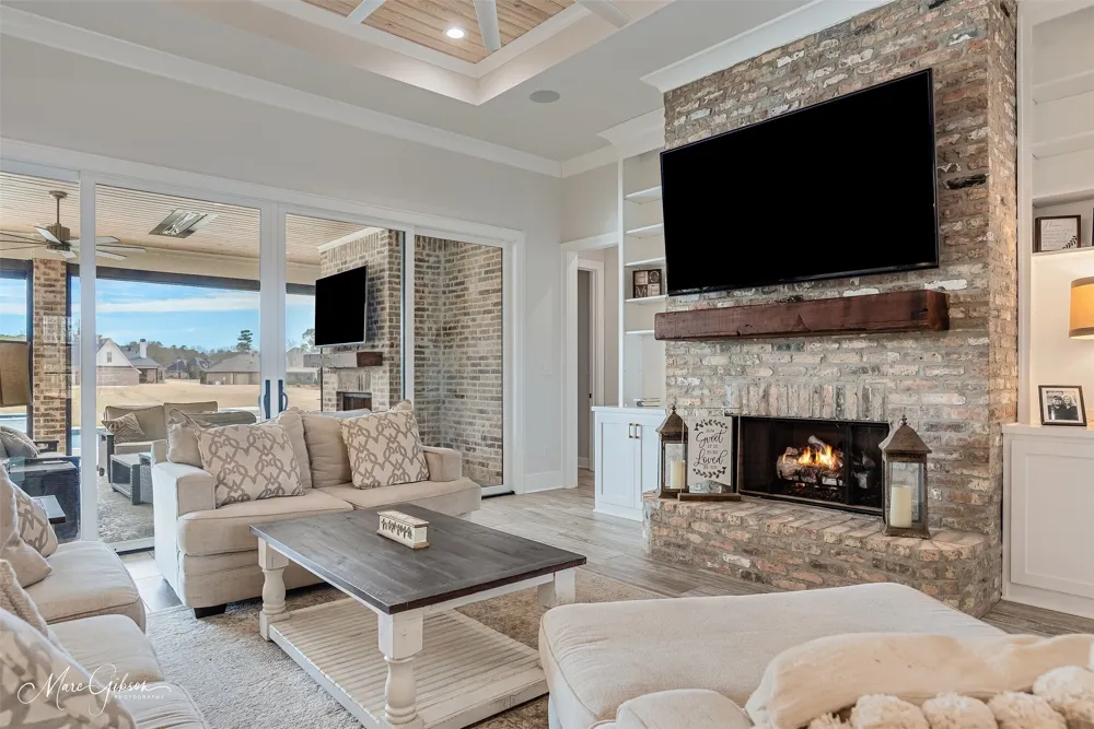 1245 Big Pine Key Lane Benton, LA 71006