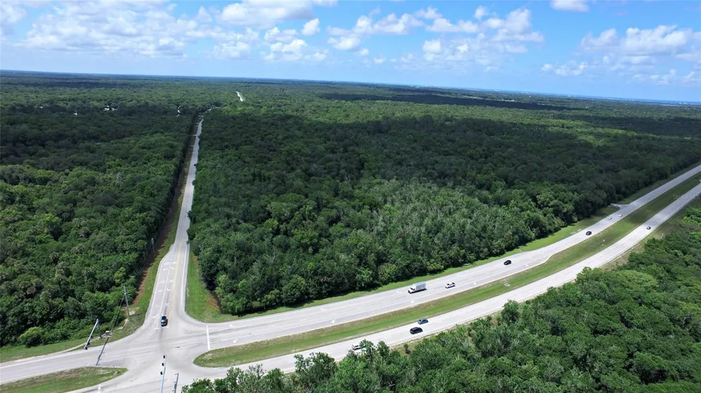 xx W Indian River Boulevard Edgewater, FL 32132
