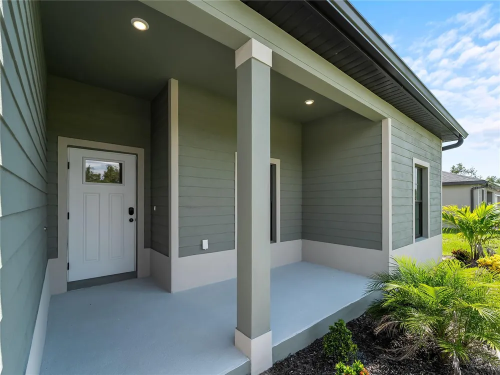 17339 ELMWOOD AVENUE Port Charlotte, FL 33948