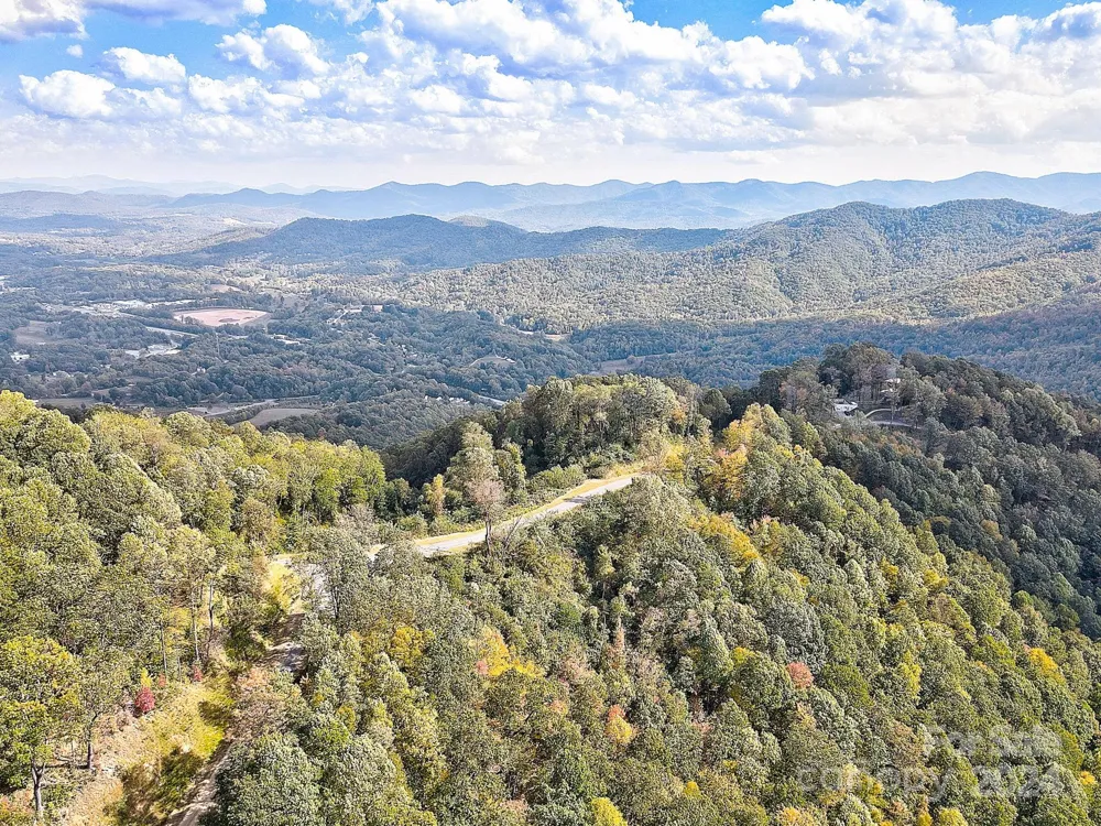 000 High Rock View Drive #32 Canton, NC 28716