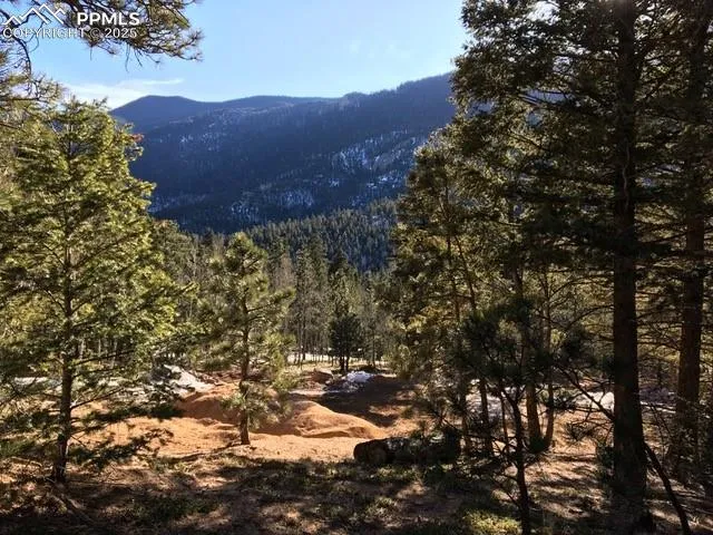 6800 Eagle Mountain Road Manitou Springs, CO 80829