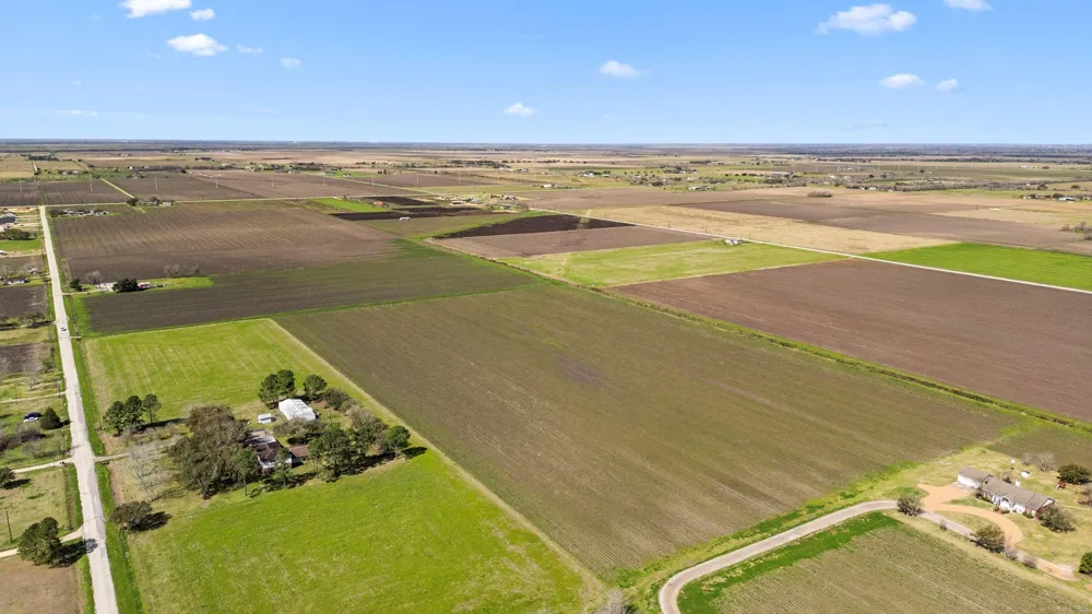 14914 County Road 272 East Bernard, TX 77435
