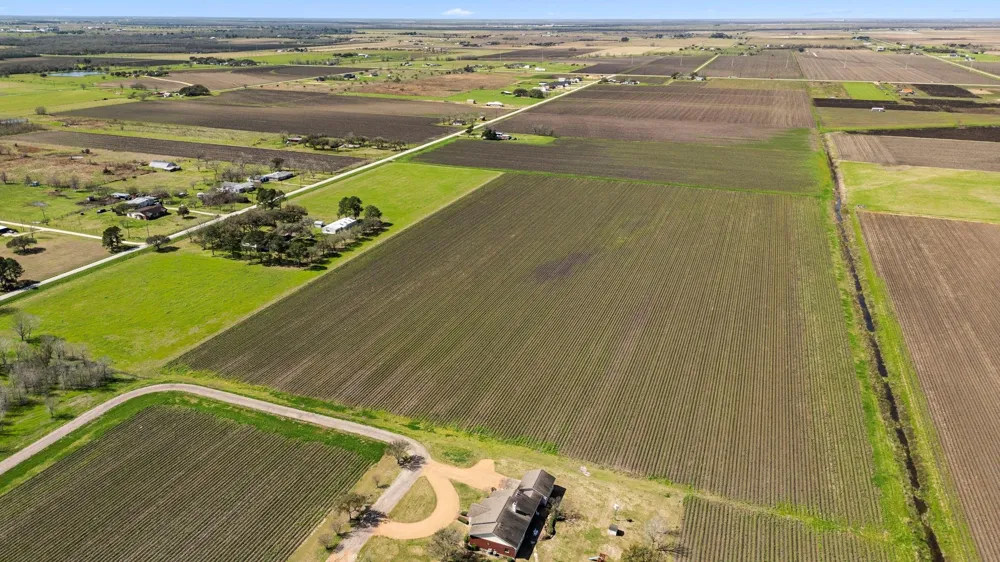 14914 County Road 272 East Bernard, TX 77435